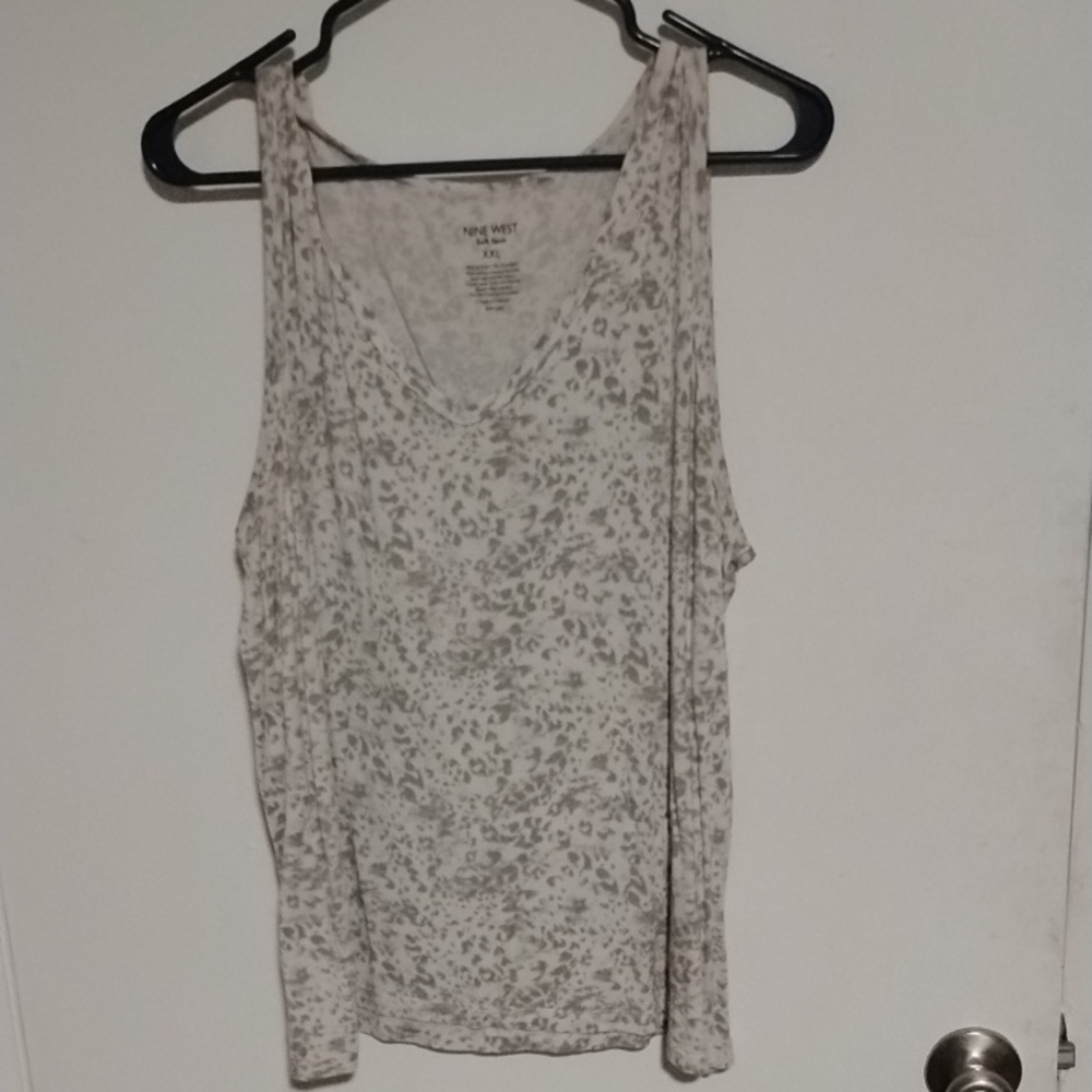 Nine West Gray Lace Sleeveless Tank Top